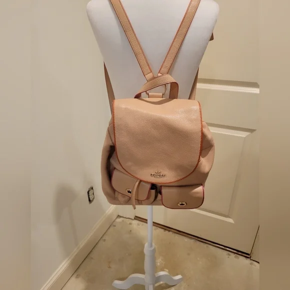 Authentic Coach Billie Backpack F12014 - Camel EUC - Picture 12 of 13